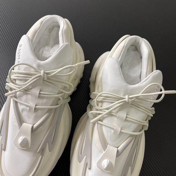 Balmain Unicorn Leather Low-Top White Loafers - Picture 9 of 9